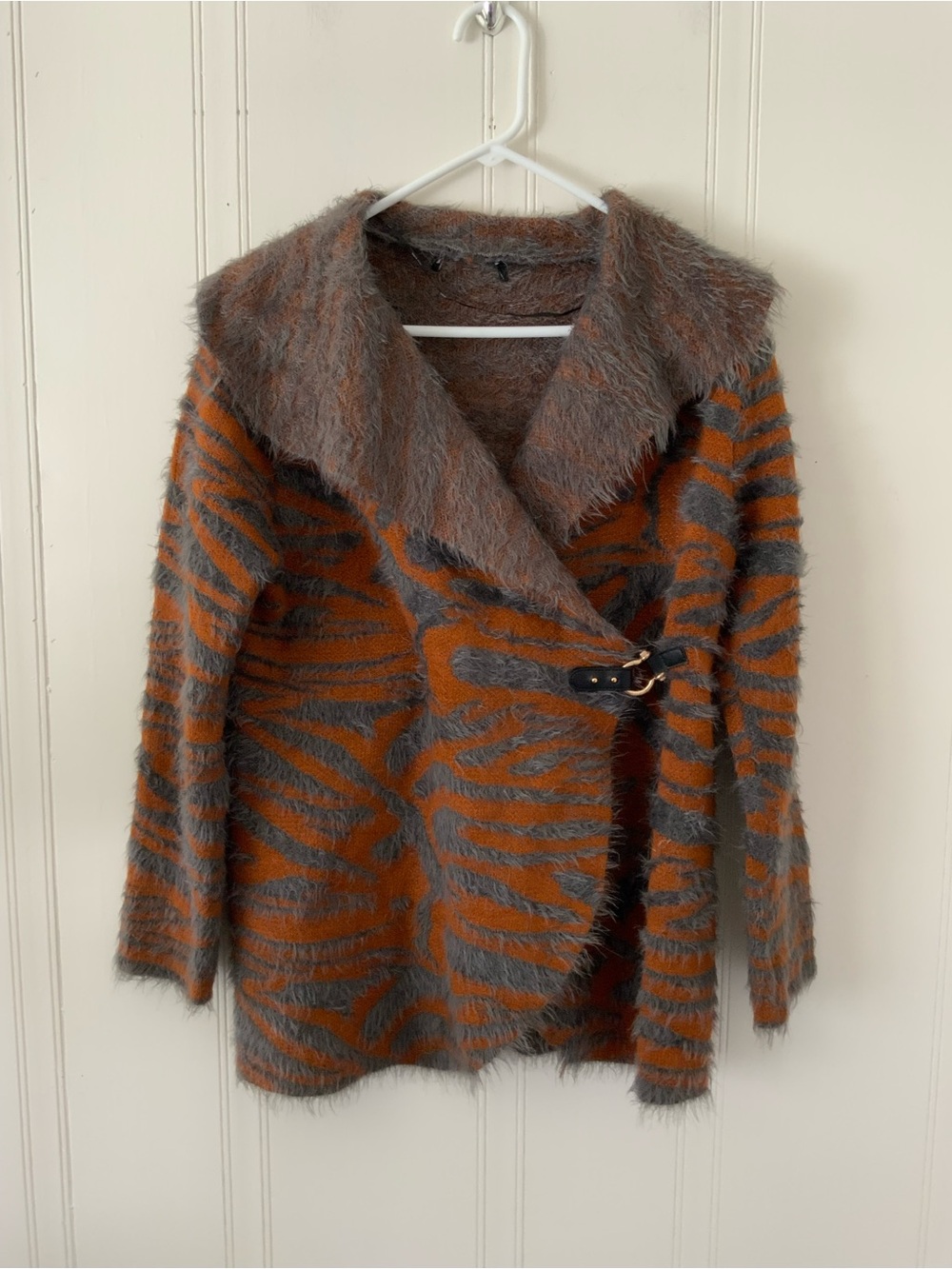 Black Rivet Orange and Gray Fuzzy Zebra-Print Buckle Cardigan